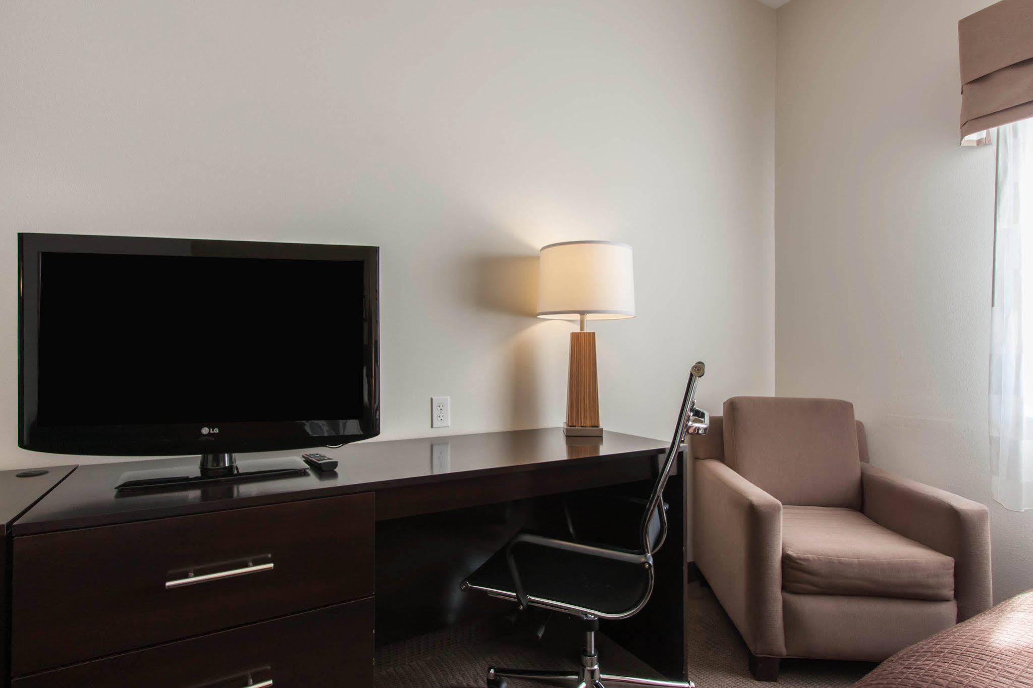Sleep Inn & Suites Fargo Medical Center Bagian luar foto