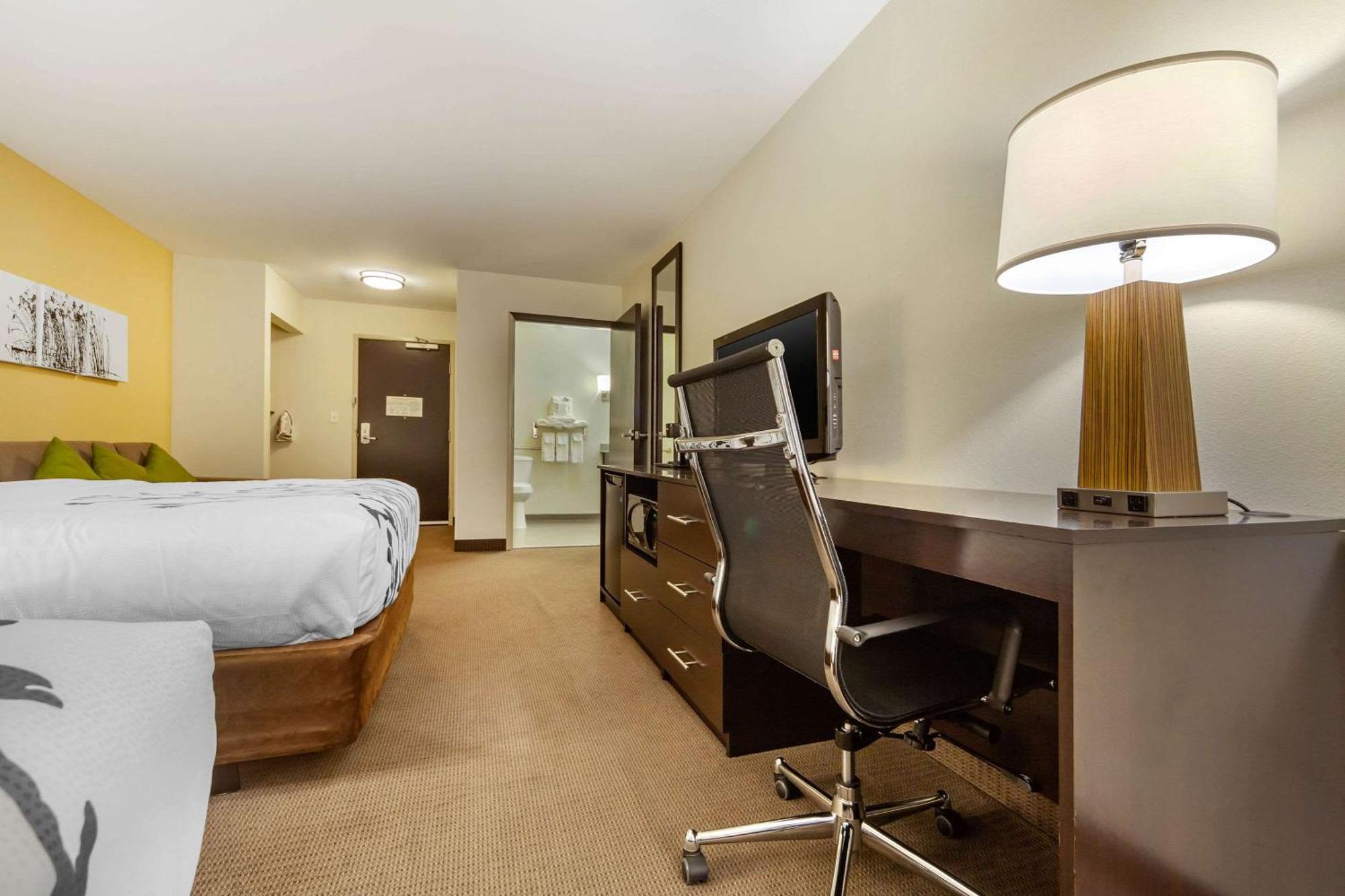 Sleep Inn & Suites Fargo Medical Center Bagian luar foto