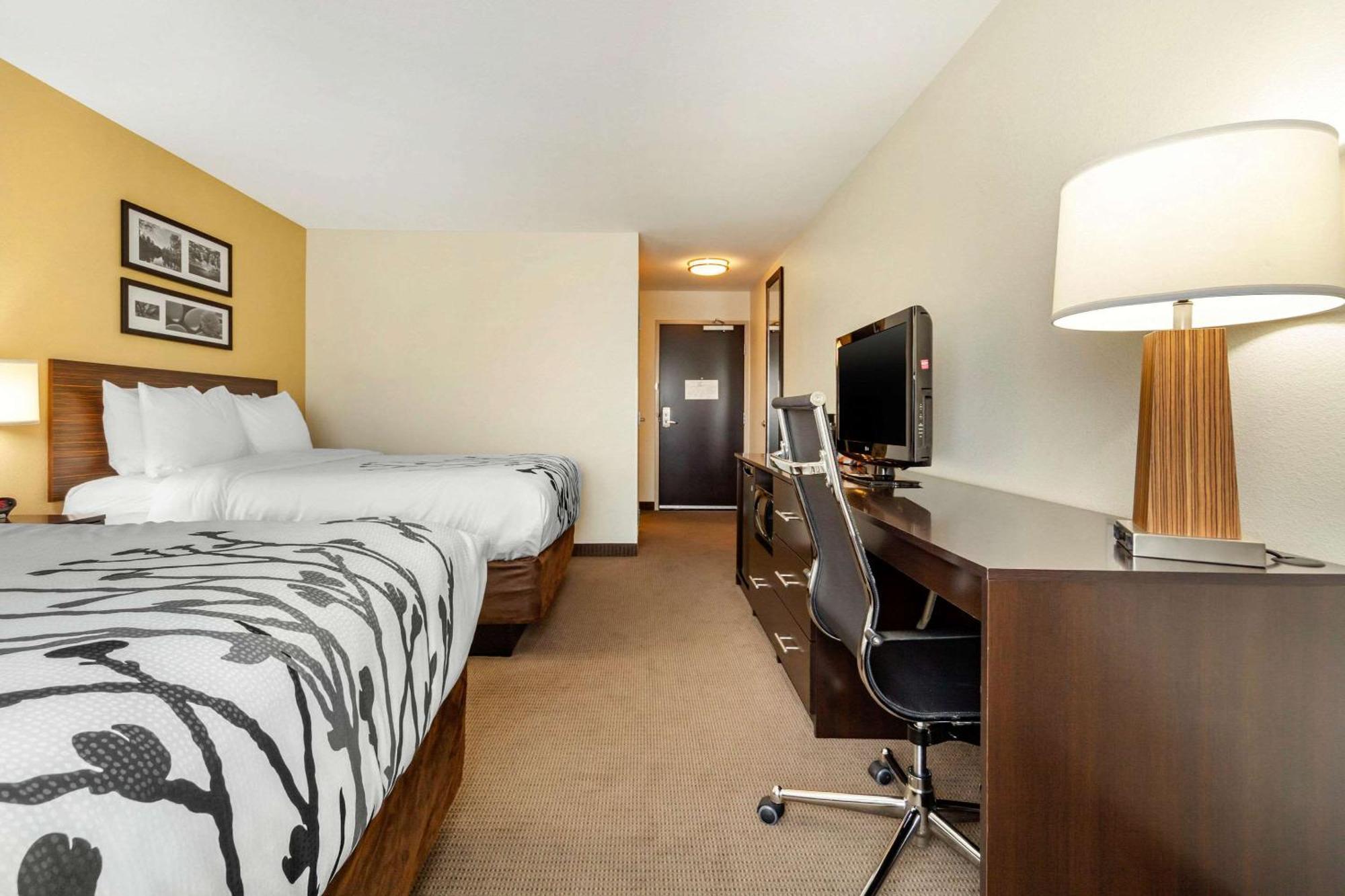 Sleep Inn & Suites Fargo Medical Center Bagian luar foto